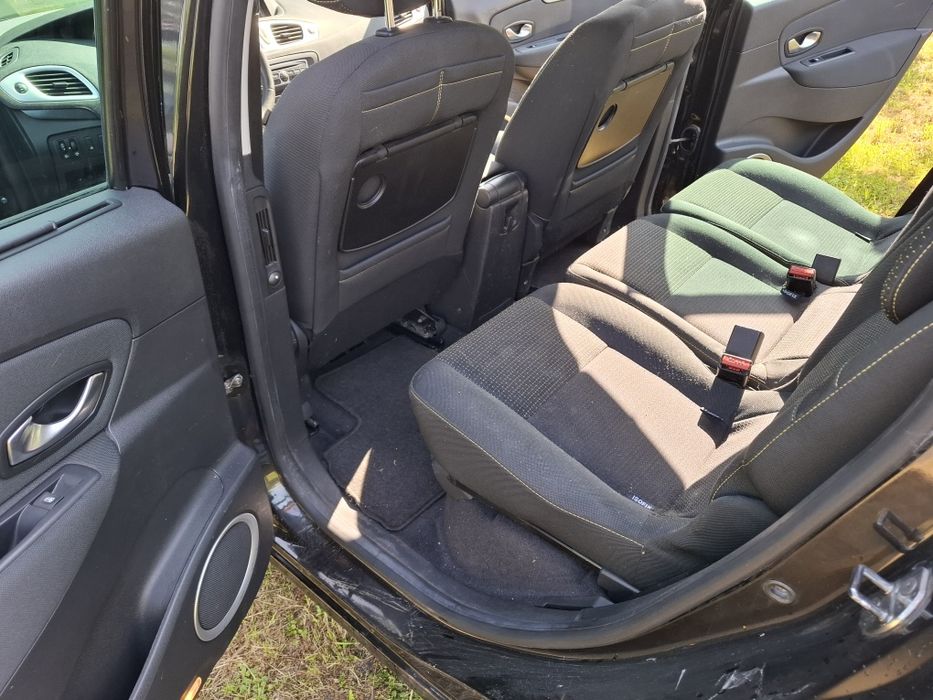 Renault Scenic an fabricație 2010