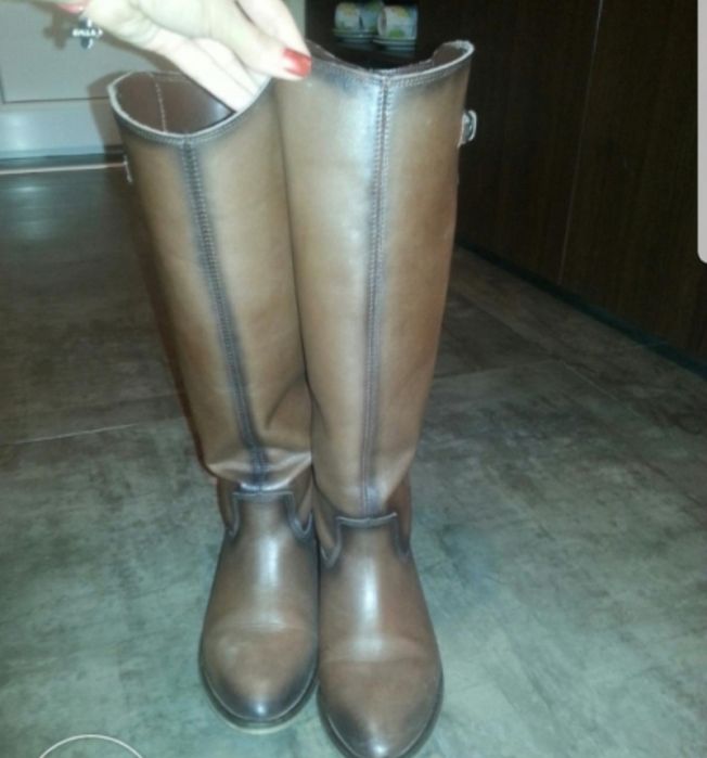 ZARA естествена кожа