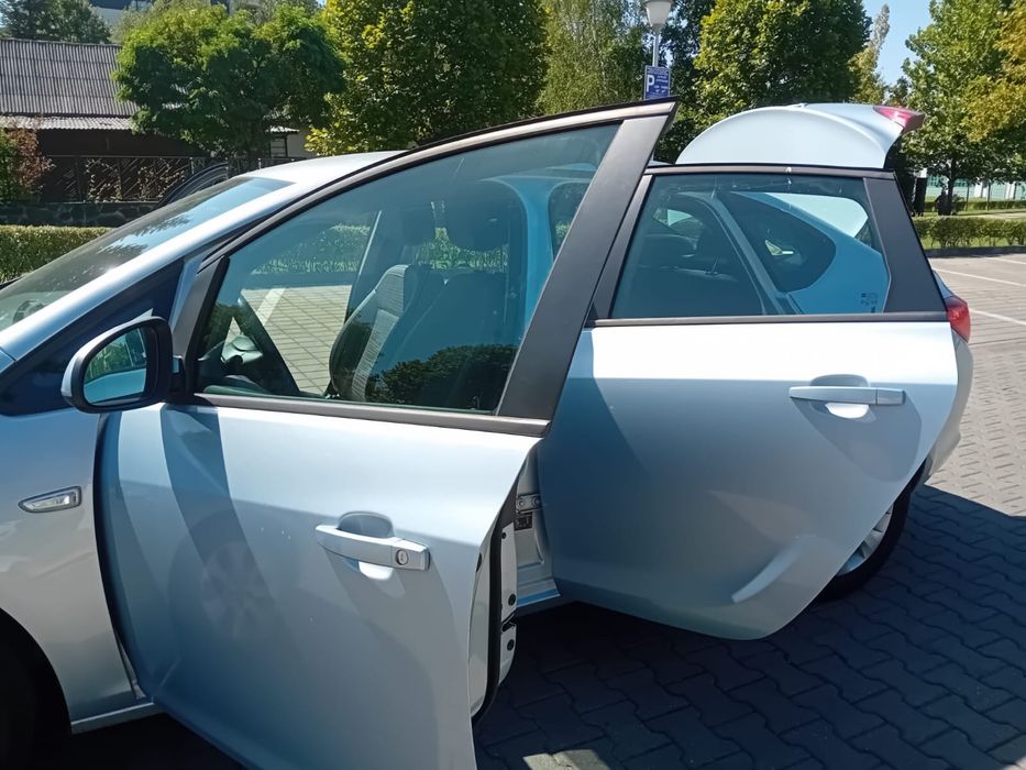 Vand Opel Astra anul fabricatiei 2016