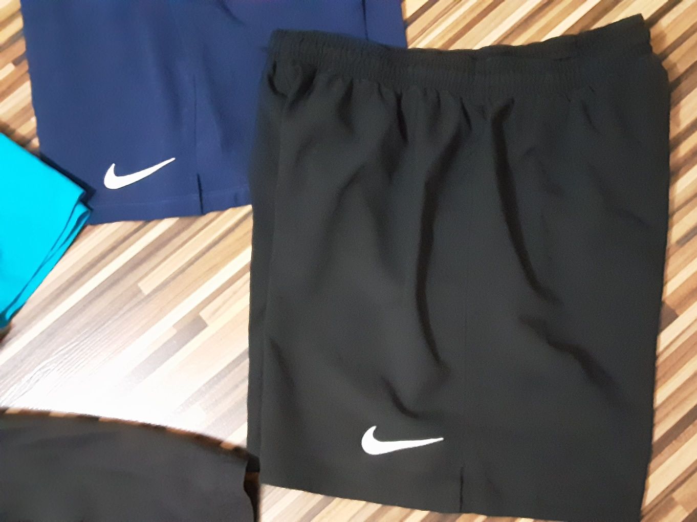 (M/L) NIKE оригинални къси панталони/ шорти
