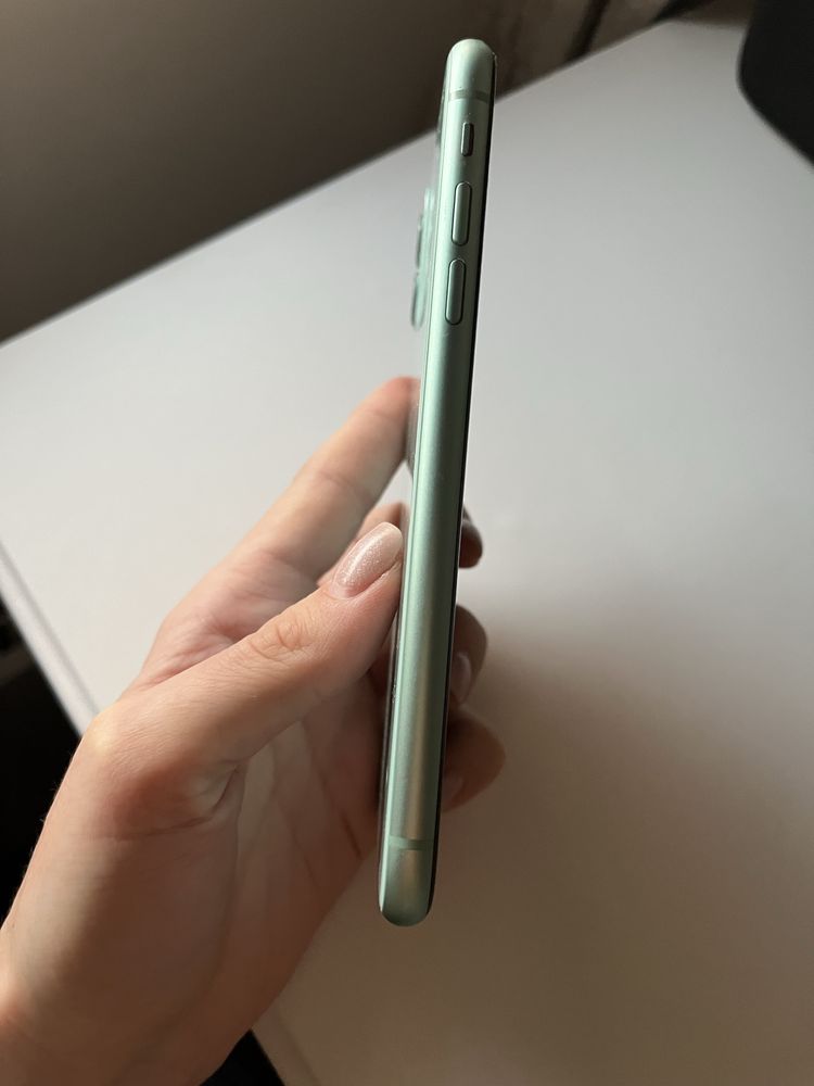 Iphone 11 64 gb.