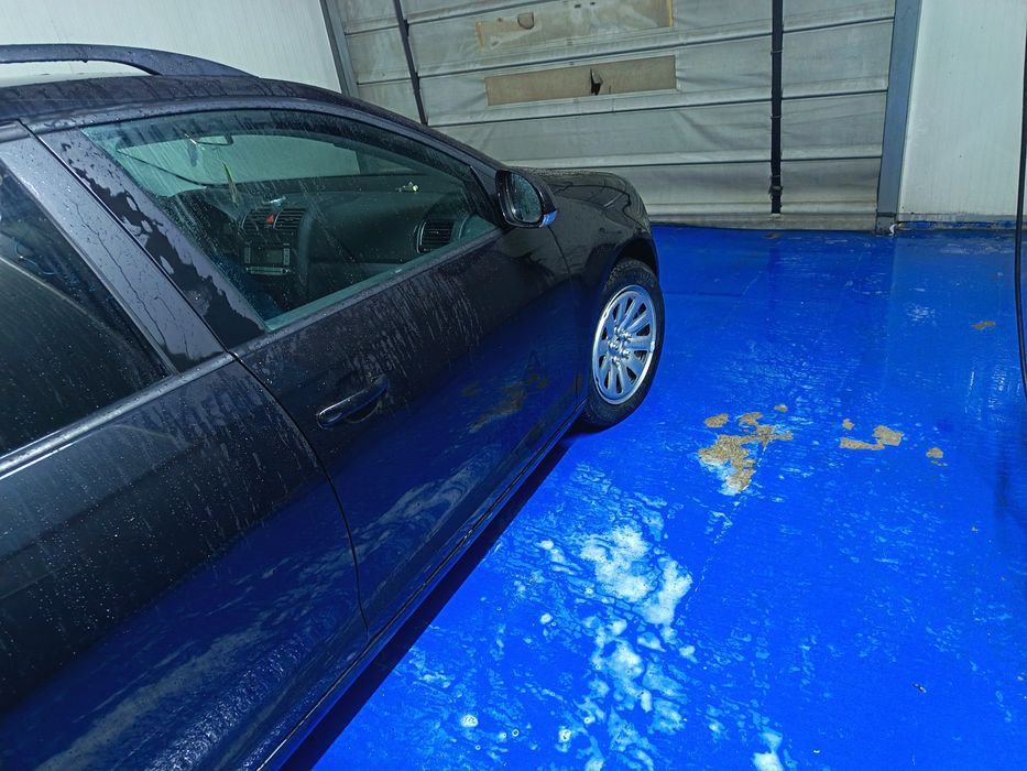 Golf 5 combi 2008 105 cp