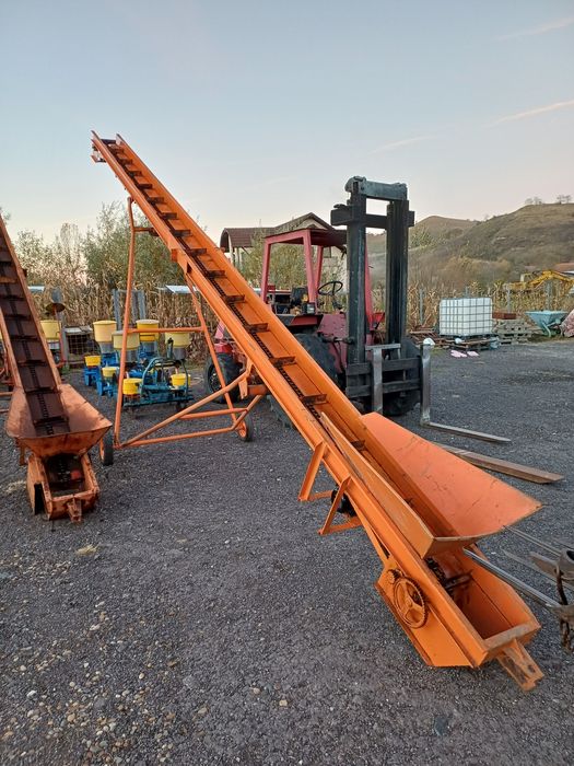 Banda transportoare porumb lungime 8 m  motor 220 v