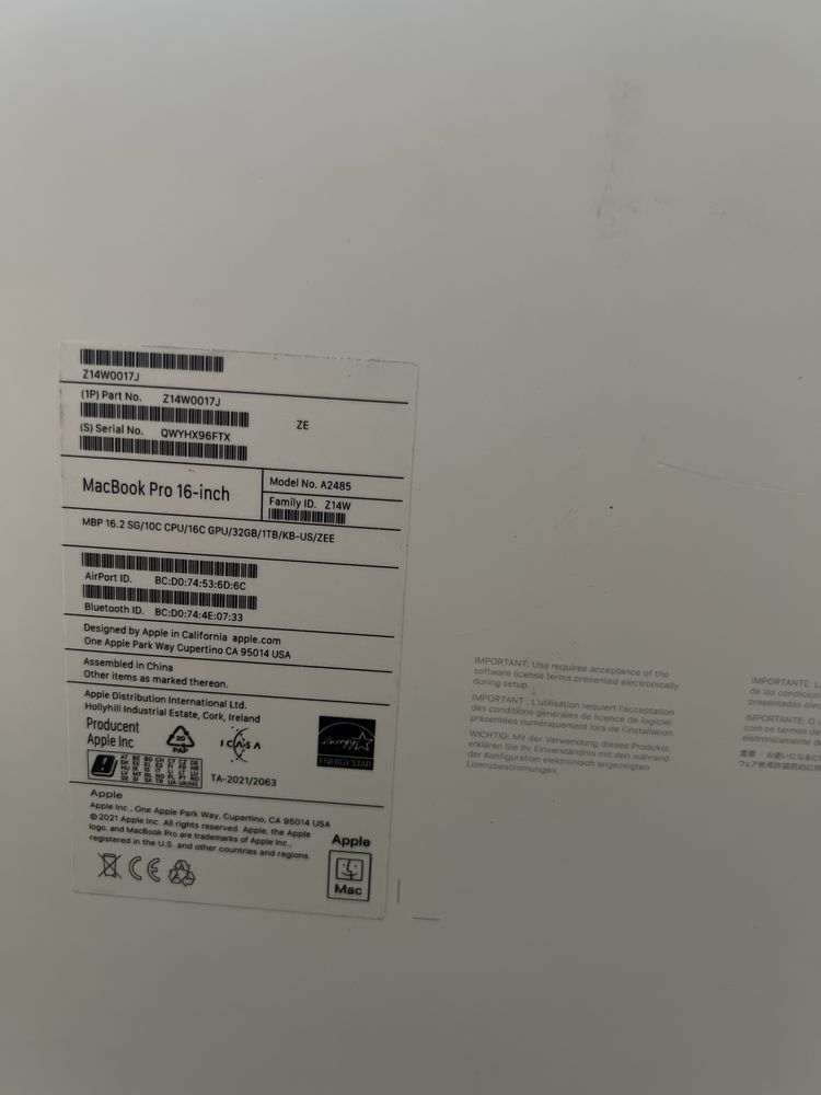 Apple MacBook Pro 16