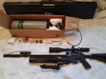 въздушна пушка ПЦП , двунога ,оптичен прицел, бутилка сгъстен въздух