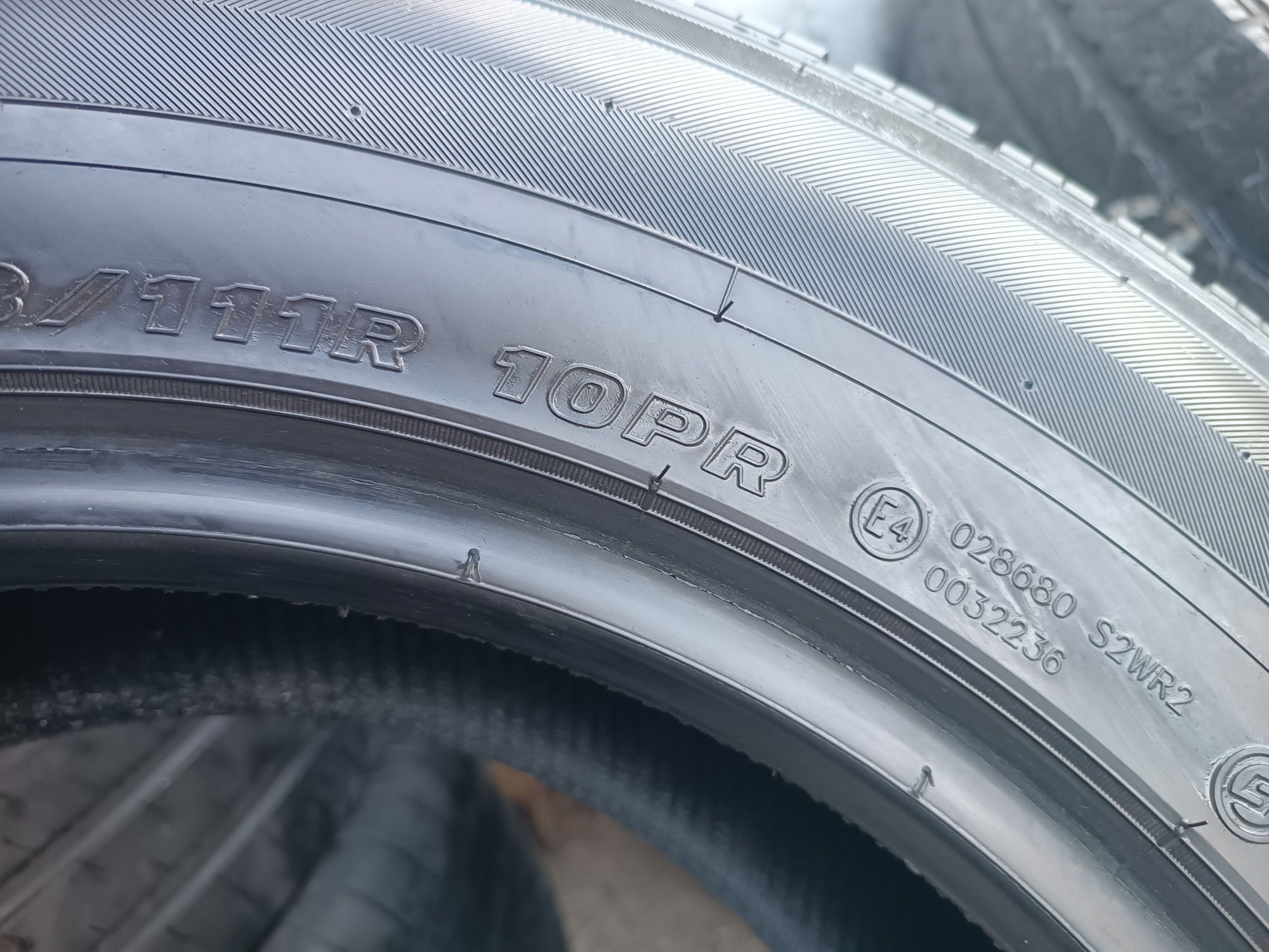 205/75/16 С Maxxis Дот 3022