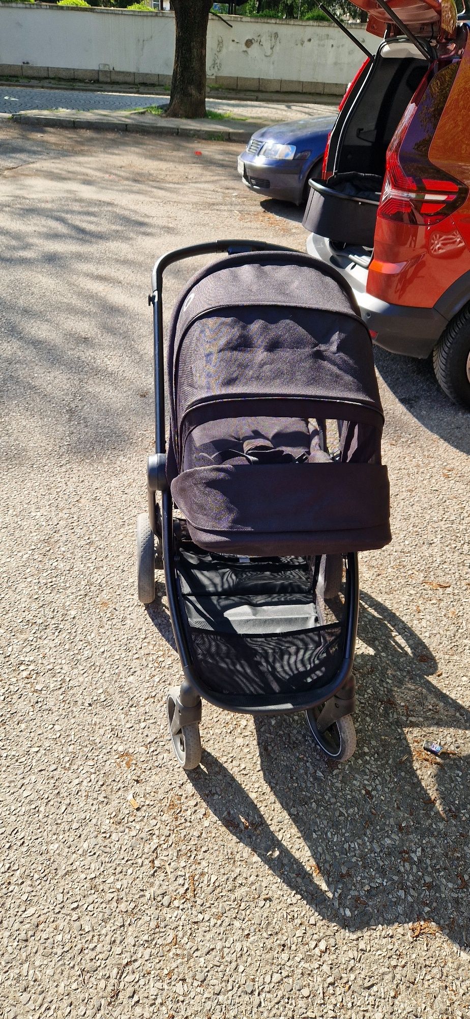 НОВА количка MAXI COSI street plus