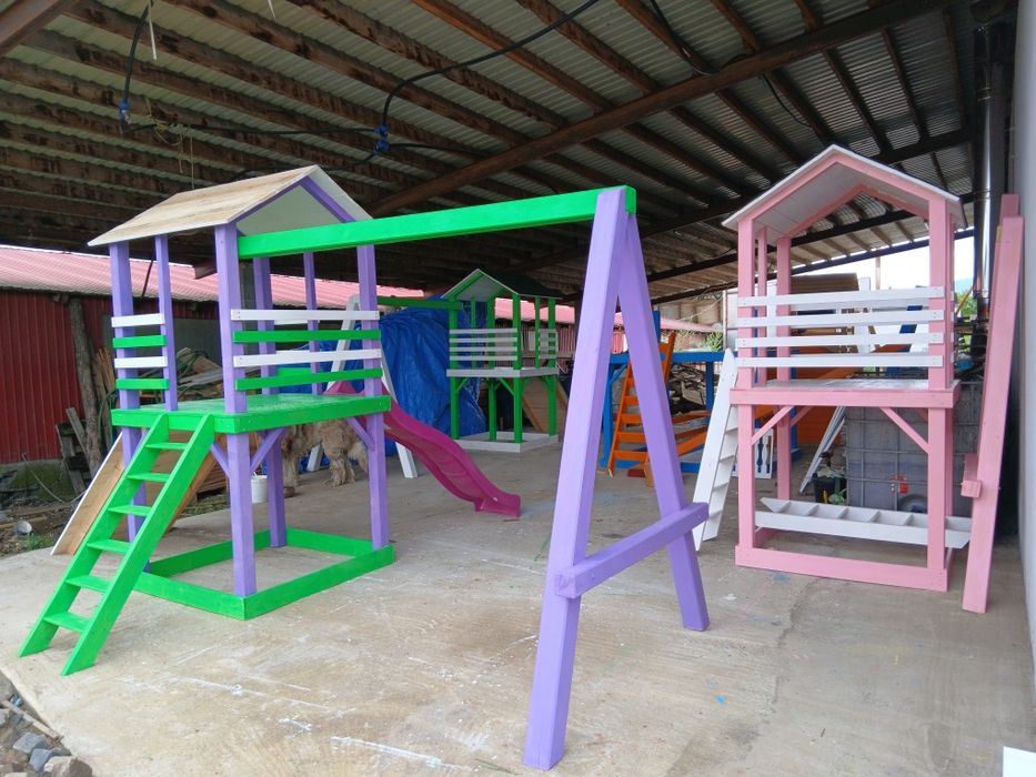 Casute de copii de vanzare