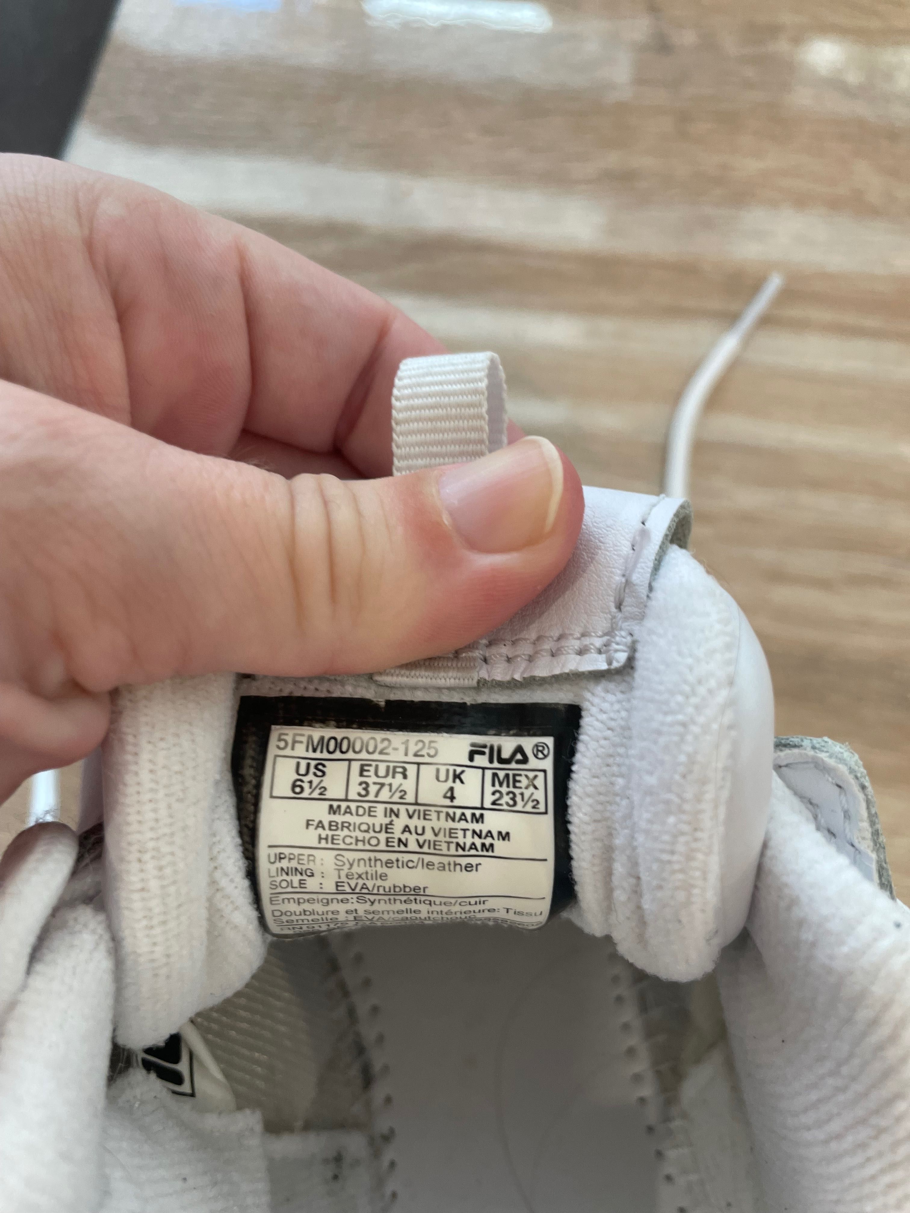 Спортни маратонки Fila