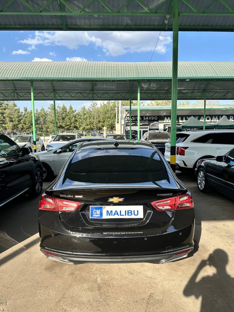 Малибу продается состояние отличное