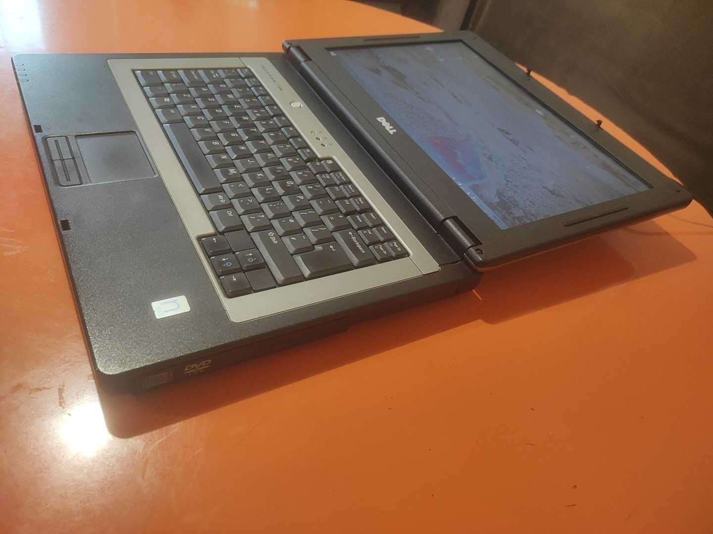 Dell Inspiron 1300 + Подарък