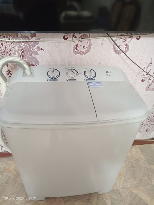 Продам стиральную машинку