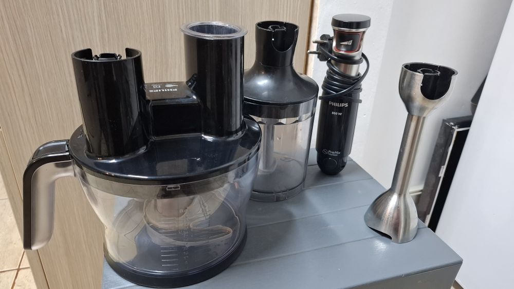 Mixer vertical Philips + Robot de bucatarie Philips