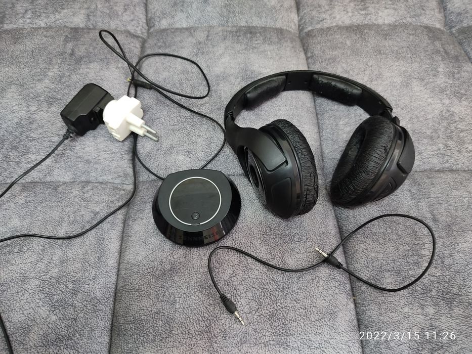 Продам наушники беспроводные Sennheiser HDR 160