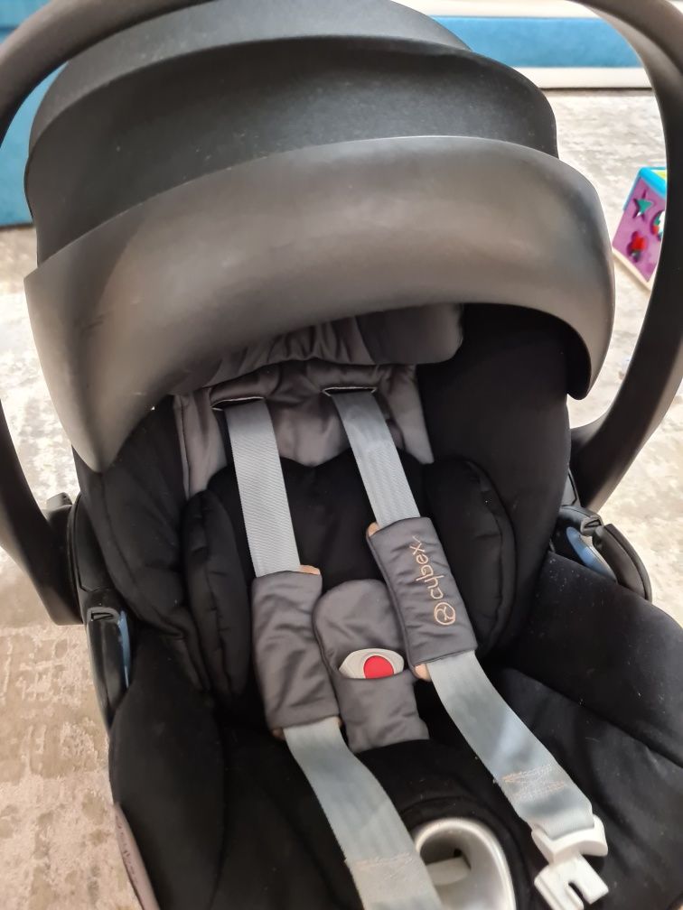 Cybex cloud Q infant Car Seat