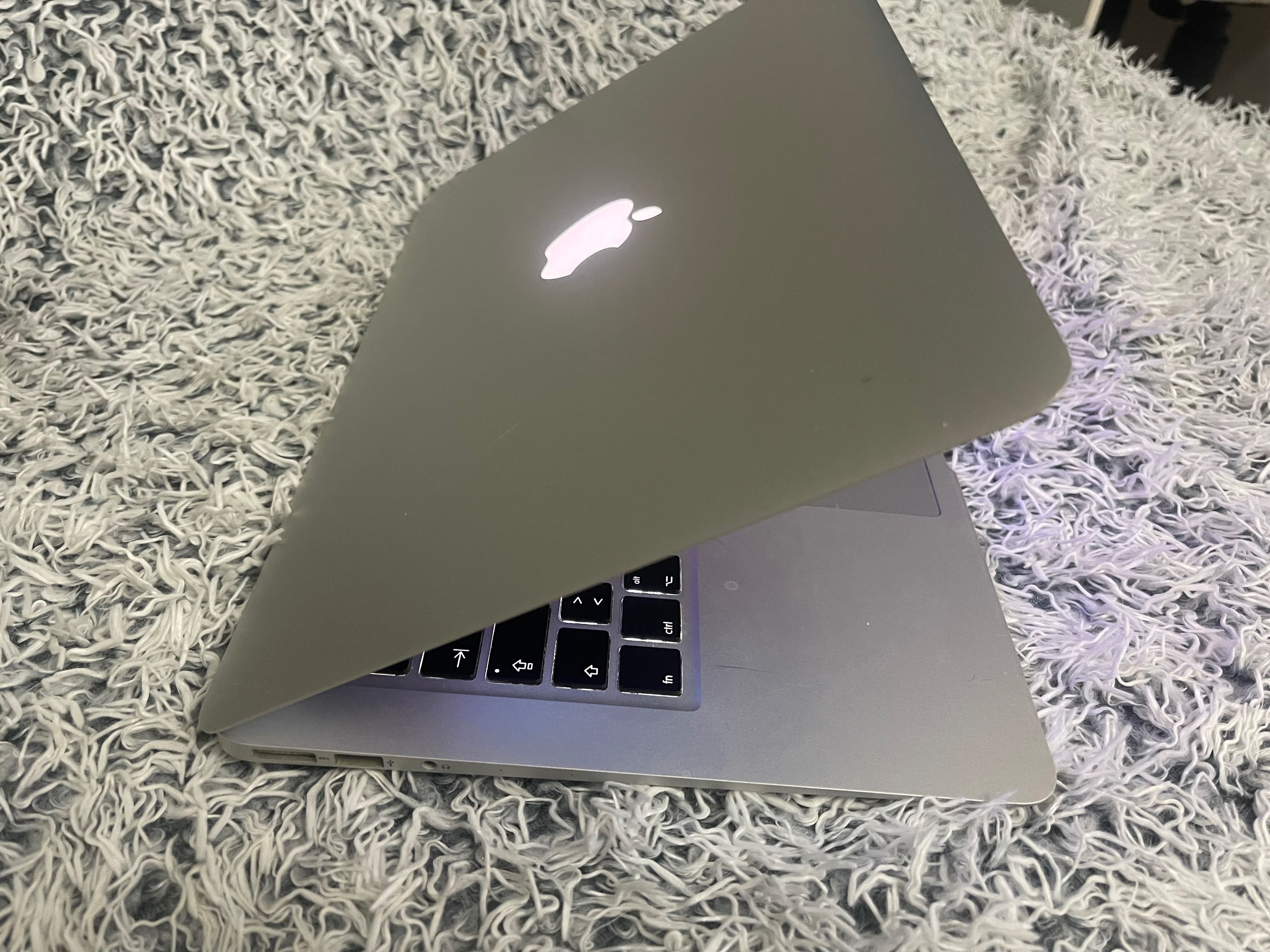 MacBook Air 13”, an 2017
