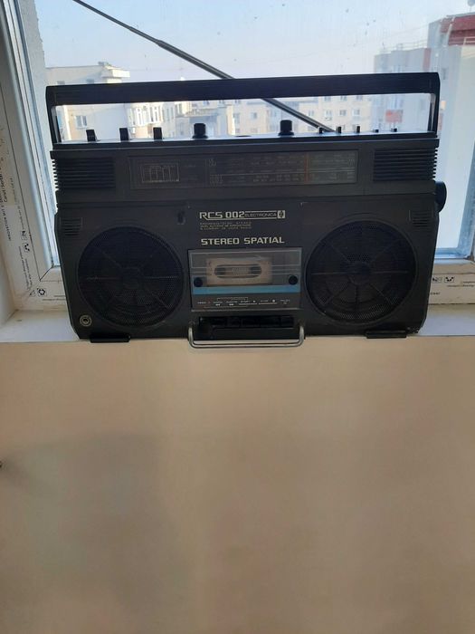 Radio Casetofon Stereo Spațial