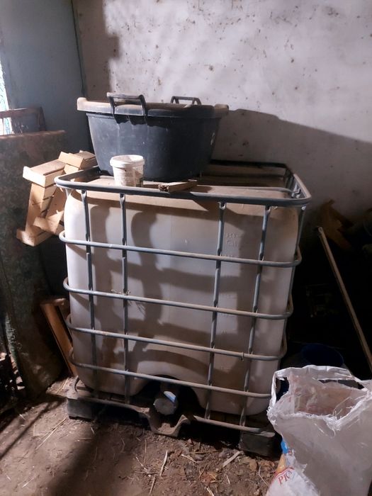 Емкость металлические и пластик