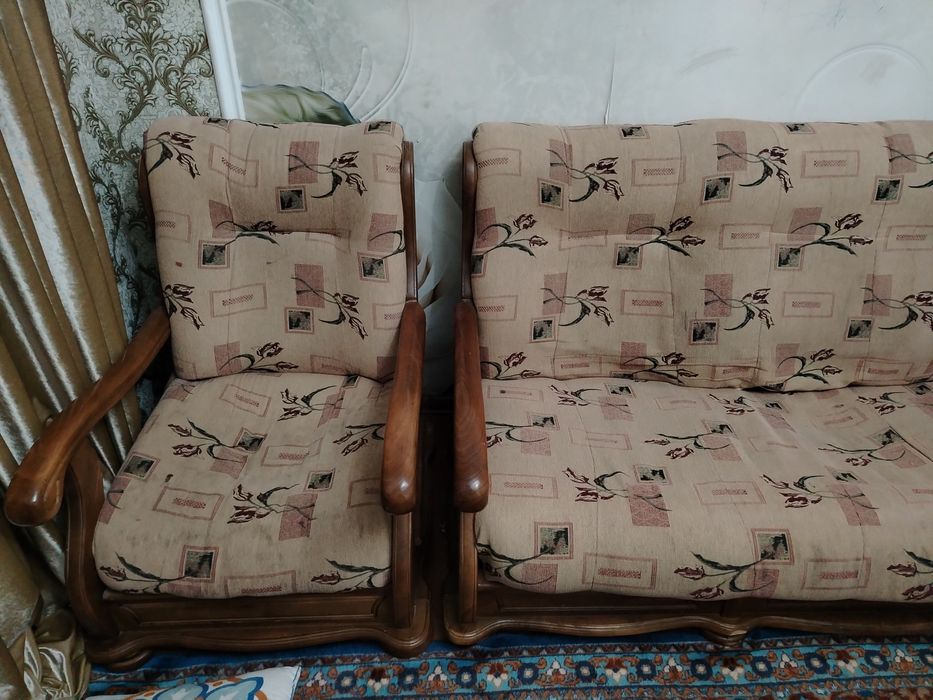 Диван и 2 кресло