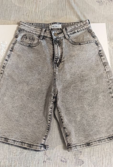 Джинсовые шорты женские 28 размер