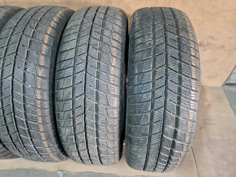 4 Barum R18 225/60
зимни гуми 
DOT4020
