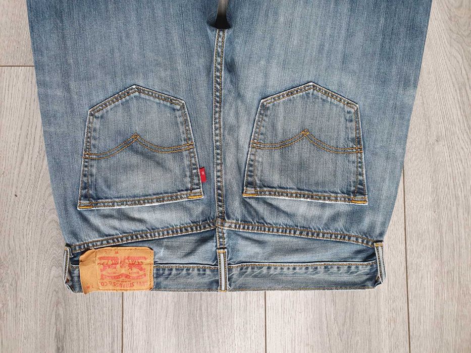 Blugi LEVI'S 501 - Marime W33 L32 (Talie 84 cm)