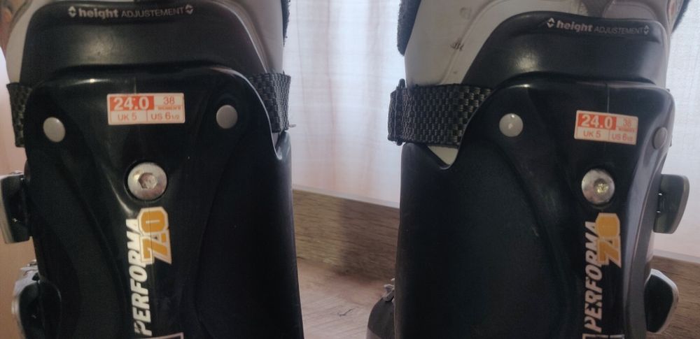 Ски обувки Salomon Performa 7.0