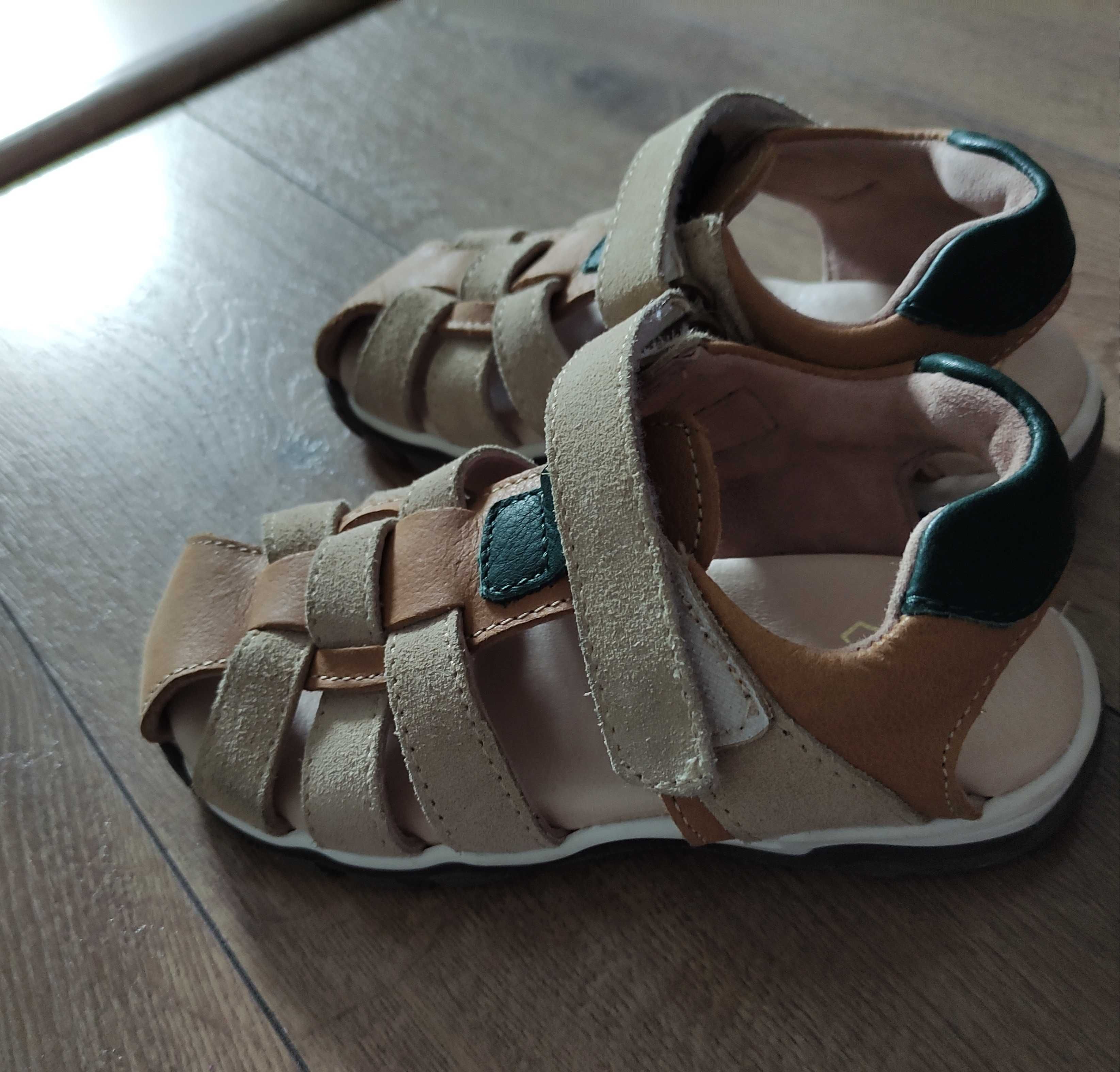 Oferta! Sandale din piele pentru copii copil marime 28 made in Romania