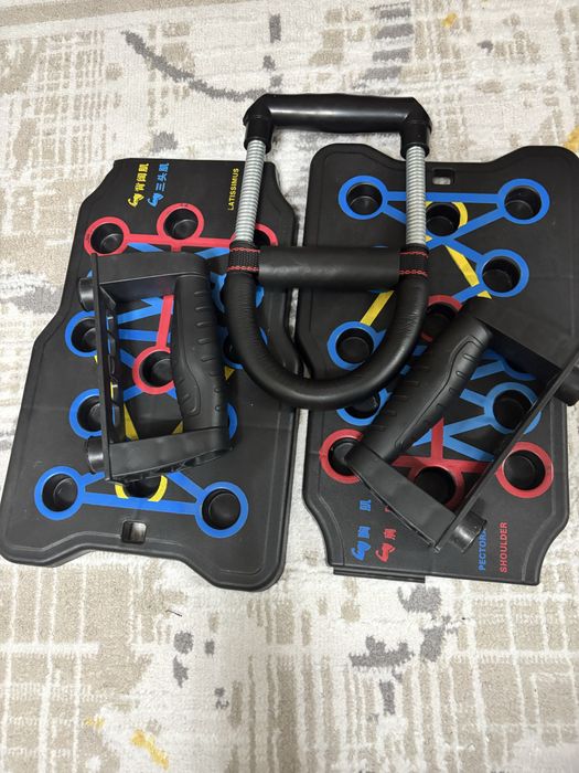 продам тренировочные вещи