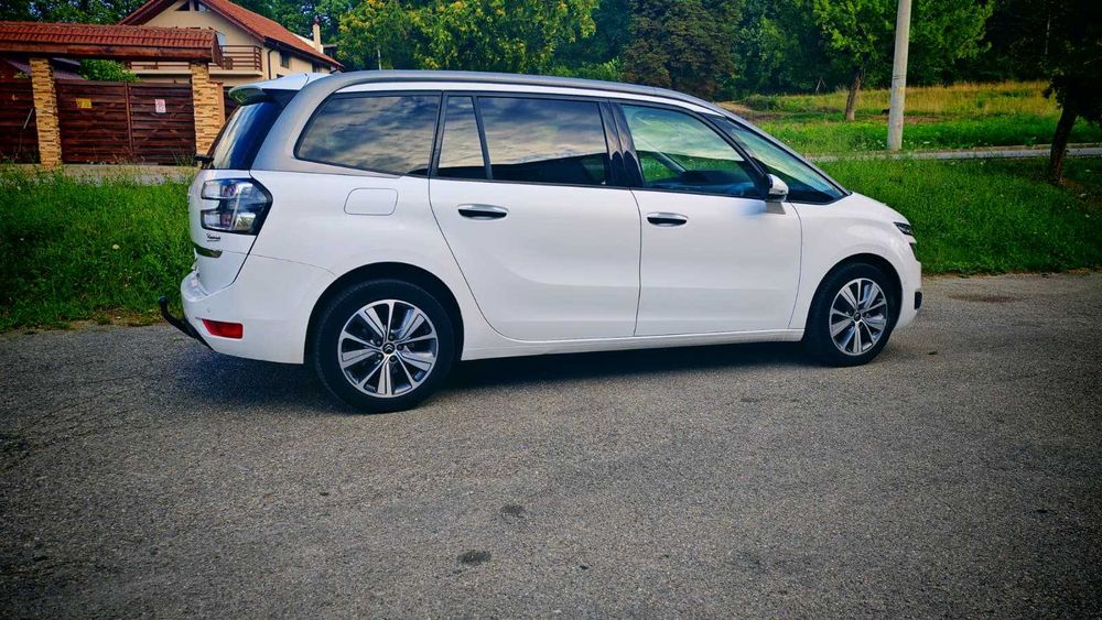 Citroen C4 Grand Picaso 7 loc 2016 navigatie, senzori parcare, Euro 6