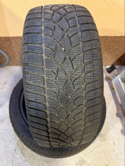 Зимни гуми Dunlop 245 40R 18