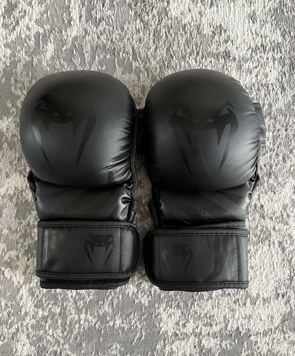 Черные черепашки Веном