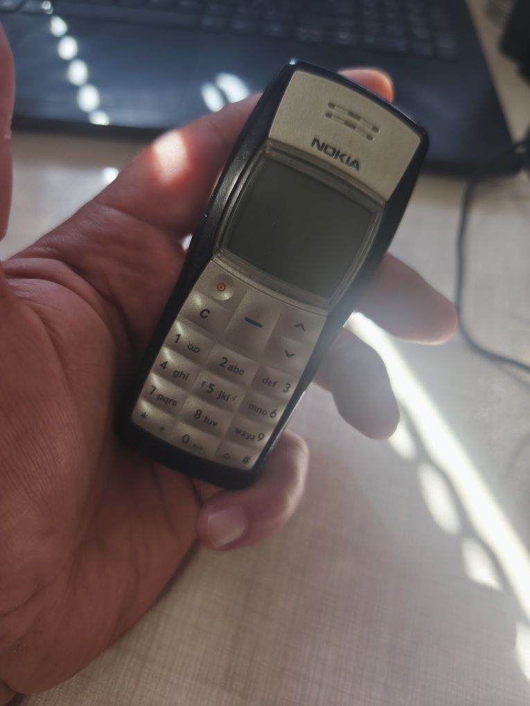 Нокия 1100 ,топ състояние
