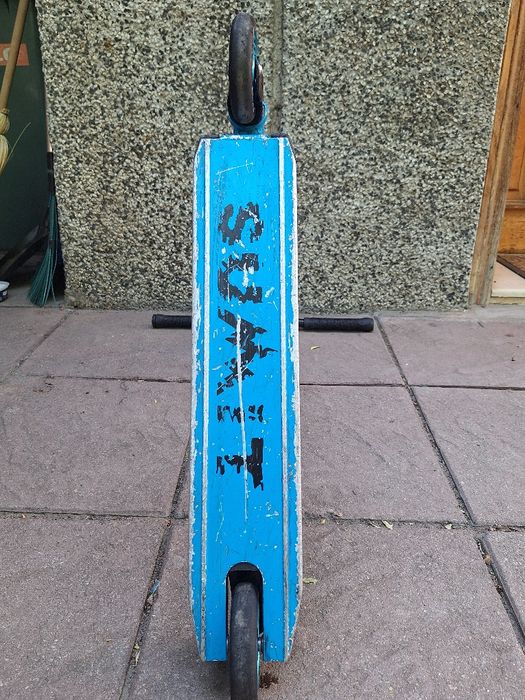 Custom тротинетка за трикове