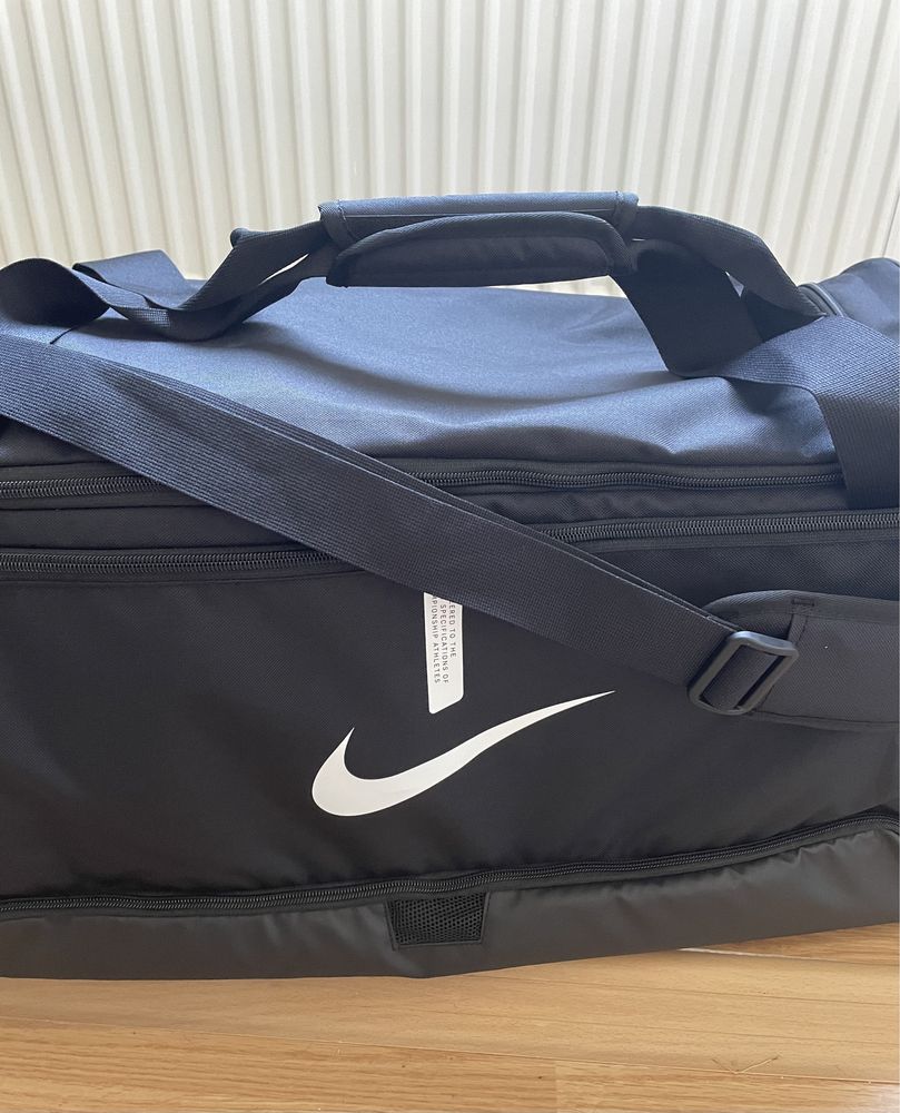 Geanta de voiaj/transport/sala Nike neagra