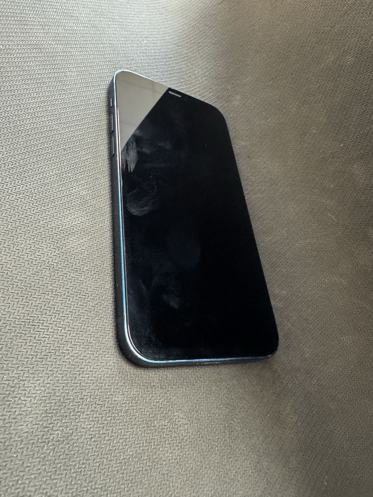 iPhone 12 128gb - с дефект
