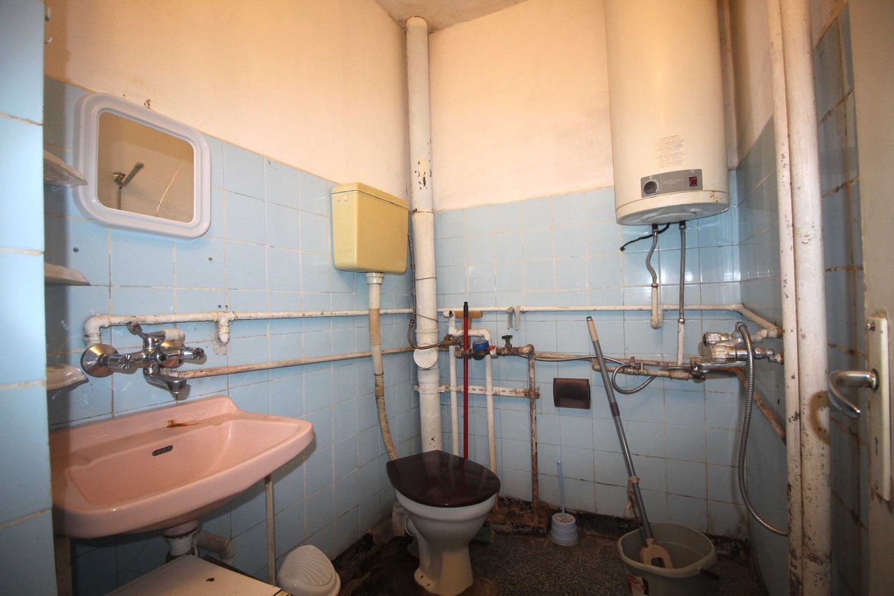 Продава се Едностаен апартамент в Габрово, Младост - 41 кв.м за 741 €/кв.м - Снимка #3