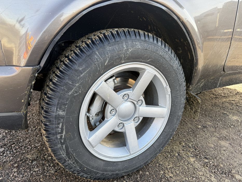 Диски с резиной на Нива!