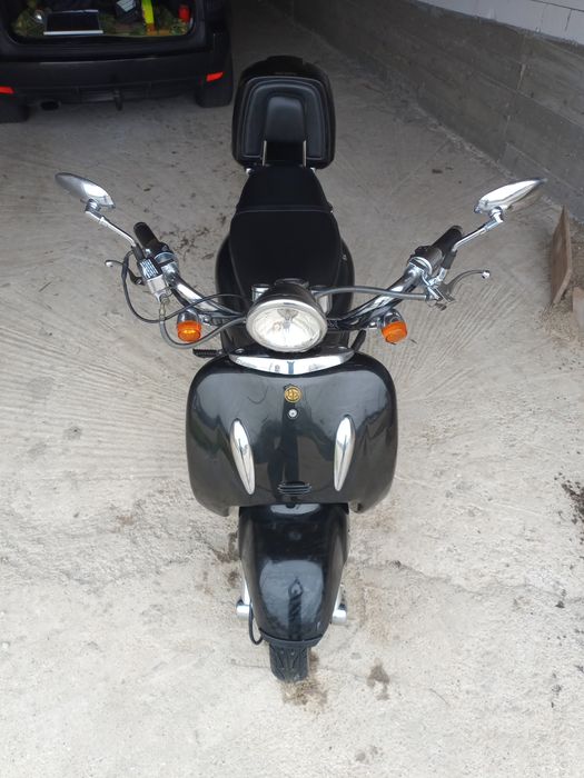 Vând scuter 49 cc Firenze