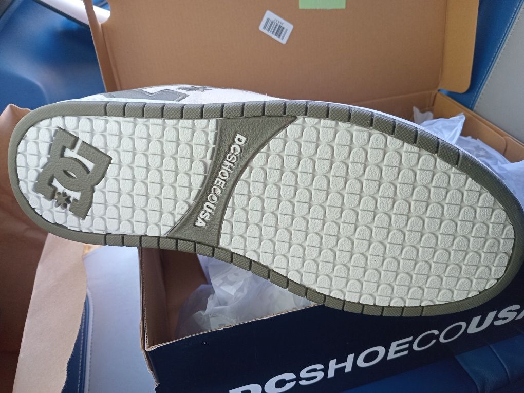 Кецове  shoes  44