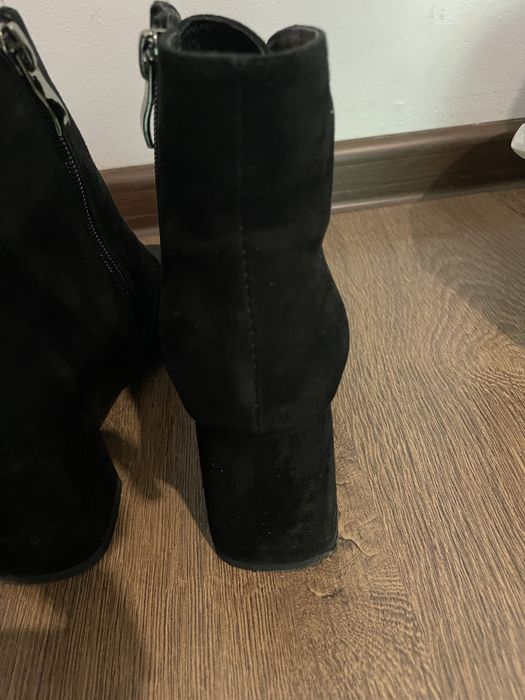 Ghete din piele naturala dama