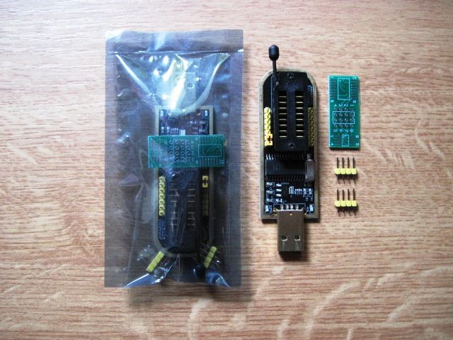 Programator USB , CH341A , Seria 24 , 25 Eeprom si Bios