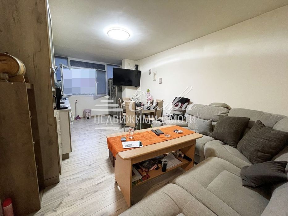 Двустаен ТУХЛЕН апартамент преустроен в ТРИСТАЕН - кв. Тракия