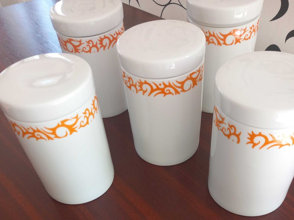 Recipiente bucãtãrie