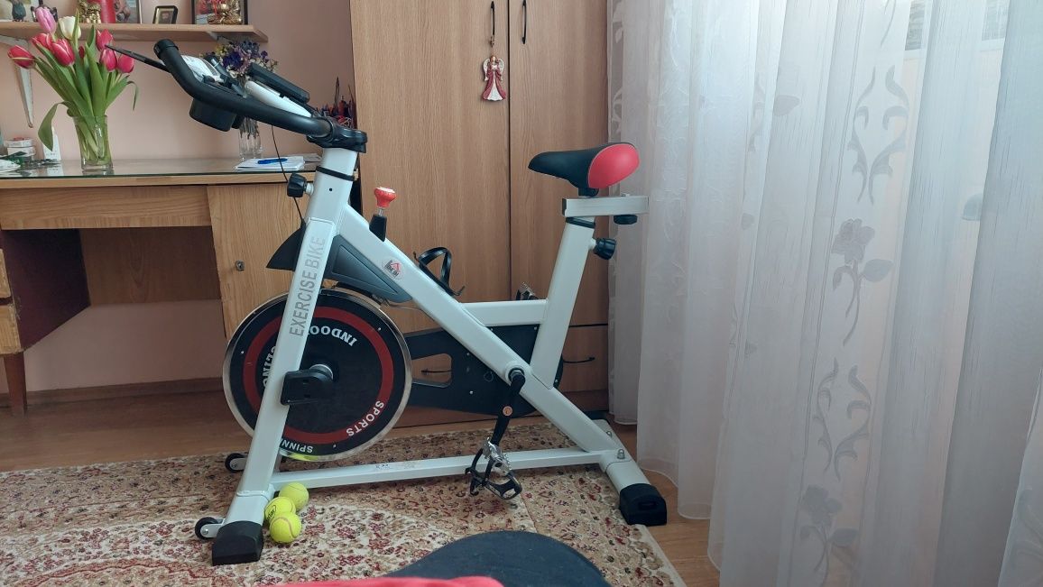 Bicicleta fitness homcom indoor cycling