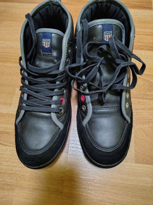 Vând ghete piele naturala