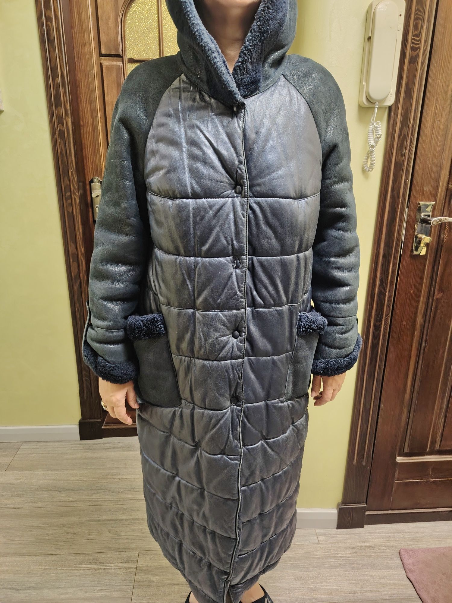 Продам дублёнку женскую Турция