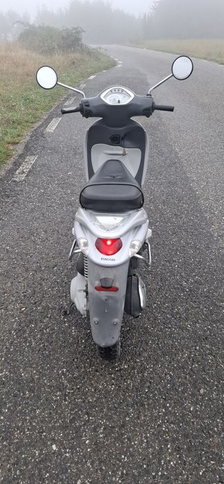 Vând piaggio liberty 125cc 4