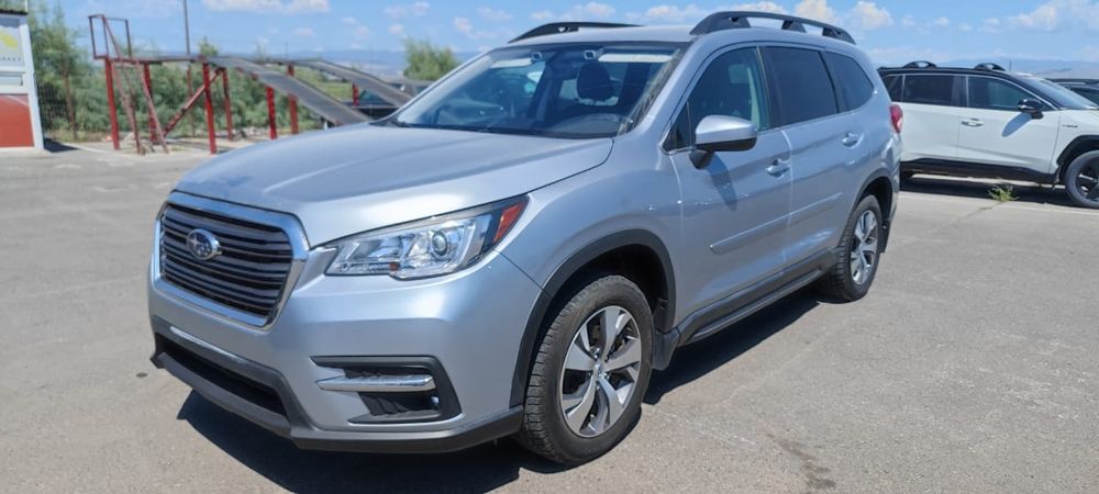 Субару Аскент в хорошем состояний в связи с приобритением жилья