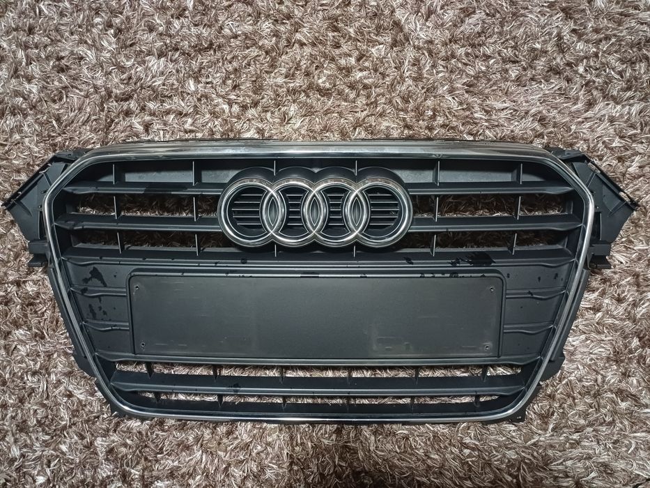 Grilă Audi A4 B8 (2012-2015)